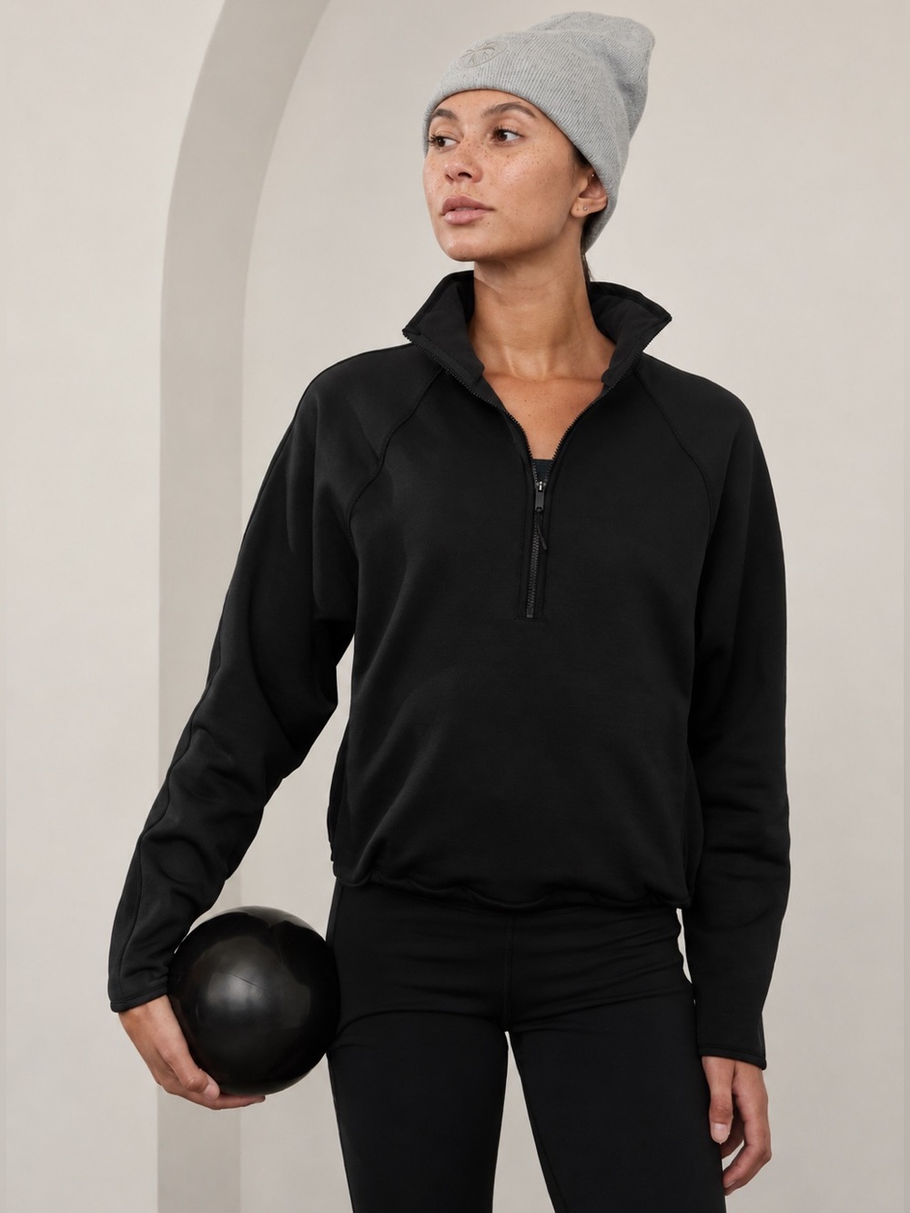 Athleta Altitude Edge 1/2 Zip Sweatshirt Stretch  Mock Neck Size Small